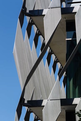 Blades made from 10mm high-tensile grade 350 BlueScope steel plate deflect sound and double as sunscreens.